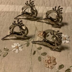Silver Reindeer Napkin Rings Set